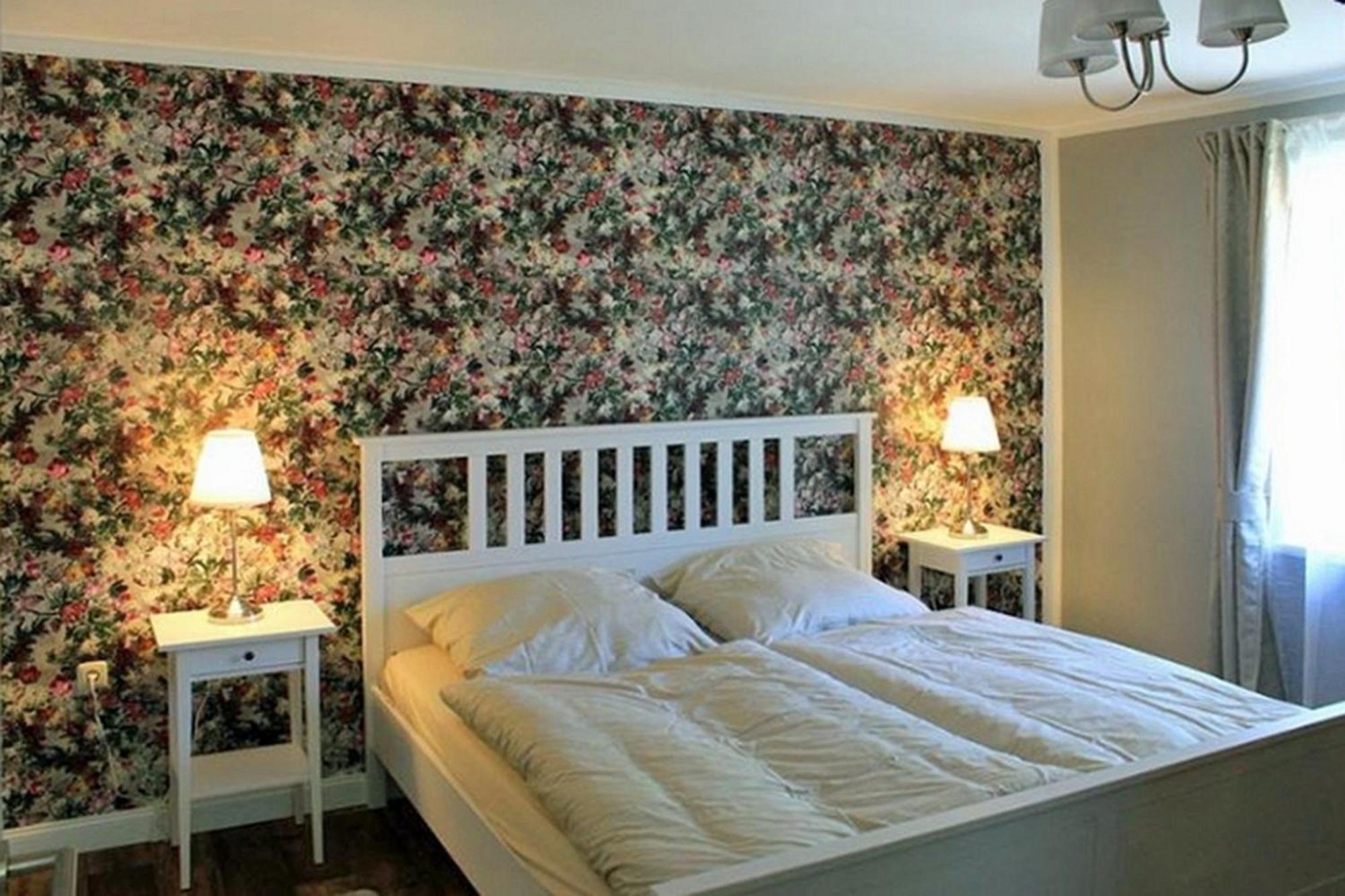 Ferienwohnung Irisgarten Am Pfarrgarten Starkow Velgast Exterior foto